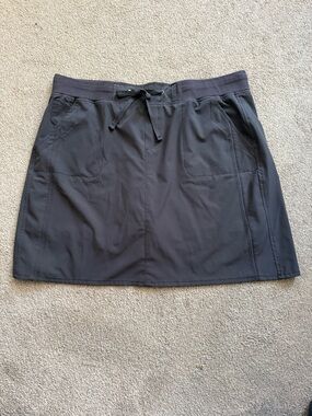 Caffe Marrakesh Women's Charcoal Gray Athletic Skort with Drawstring Size 16